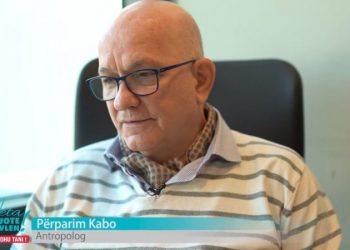 “Vaksinohuni, unë dua t’i besoj shkencës”/ Përparim Kabo: Sa e vështirë është të të ikin nga kjo jetë ata, me të cilët ke bashkëjetuar!
