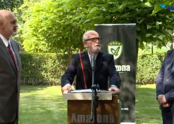 Rexhep Qosja ende nuk e ka kuptuar, ai është i mashtruari i parë nga Albin Kurti