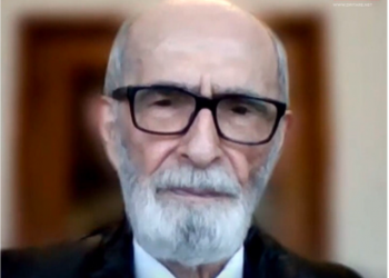 Rexhep Qosja: Nuk më lejon etika intelektuale, të sulmoj njeriun e rrëzuar, Sali Berisha!