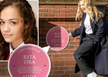 “Unë jam një refugjate”/ Rita Orës i vendoset një pllakë në nder të saj në shkollën fillore në Londër ku mori mësimet e para