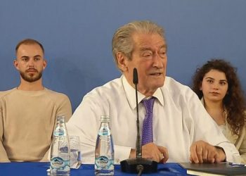 Kërkon “kokën” e Bashës, Berisha zbulon detaje nga platforma e tij: Do të rikthejmë primarët në PD