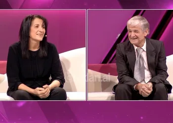 “Ajo është punë e imja dhe atij atje lart”, çifti që u bë me fëmijë pas 21 vitesh