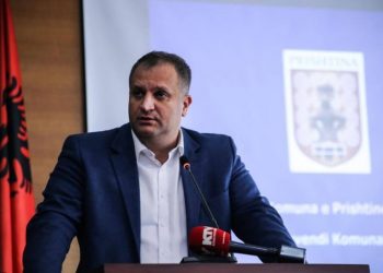 Kanoset me thikë Shpend Ahmeti