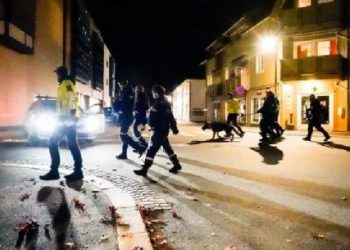 Sulmi me shigjeta në Norvegji, një burrë qëllon qytetarët, evidentohen disa të vdekur dhe të plagosur