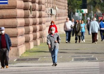 Pandemia/ Mjekët apel: Të infektuarit me COVID të masin gliceminë!