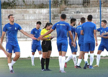 Pesë futbollistë të infektuar/ COVID “pushton” skuadrën e Tiranës