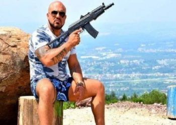 Arrestohet ‘kryeluani’ i kartelit në Turqi, e ‘dogjën’ fotot në Instagram, pozonte me armë e i rrethuar nga vajza të bukura