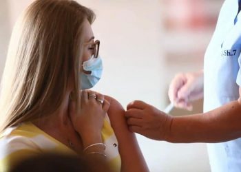 “Shfrytëzoni javën e vaksinimit masiv”/ Rama, thirrje studentëve: Nga data 11 deri në 17 tetor në fakultetin ku studion