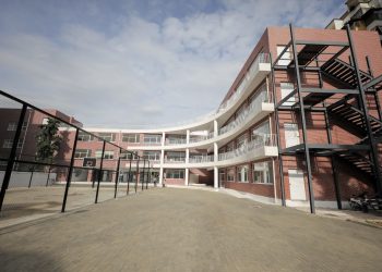 FOTO / Inaugurohet shkolla ‘Qazim Turdiu’, Veliaj: Ka rritur vlerën e pronës me 30%”