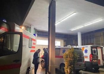 Detaje nga sulmi ku humbën jetën 4 persona: Vrasësi i maskuar qëlloi me kallash