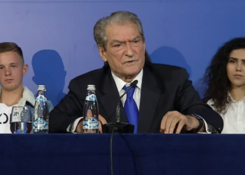 “Basha, i angazhuar në akte të turpshme”/ Berisha: Kriza në PD s’ka lidhje me mua, kryesia të dorëhiqet. S’mund të jenë anëtarë të shoqatës Basha-Bardhi