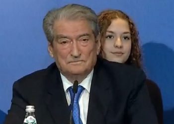 Berisha: Basha, varrmihës i shpresës së vrarë dhe aleat i narkoshtetit! Do futet në arkivat e turpit. Më 11 dhjetor, goditet bashkë me Ramën