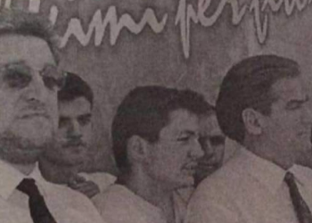 Reflektim mbi një foto, nga ne “tradhtarët” e “Foltores” së Berishës