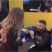 E papritur në Big Brother! DJ PM ulet në gjunjë dhe i propozon Sarës me unazë në dorë