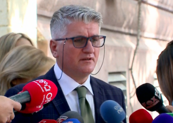 “Dajaku ka qënë mjet komunikimi në PD”/ Gjekmarkaj: Kongresi i 18 dhjetorit, mundësi që të mundim përçarjen dhe t’i japim një shans bashkimit