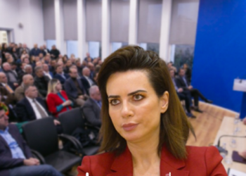 Konflikti në PD/ Grida Duma: Basha të shpjegojë përjashtimin e Berishës, ne nuk e kemi dosjen mbi të cilën u bë shpallja “non grata” e tij
