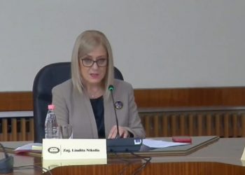 LSI merr pjesë me Xhixhon/ PD braktis mbledhjen e Këshillit të Legjislacionit, diskutohen propozimet e PS për zgjatjen e vettingut