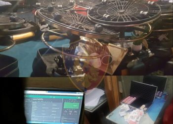 ‘Lojëra fati’ në Tiranë/ Në pranga 5 persona, sekuestrohen PC, kanabis, para dhe telefona