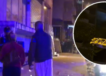 Makthi/ Zjarri në pallatin te “Fresku”, vajza në panik: S’po gjej nënën, më është bllokuar brenda