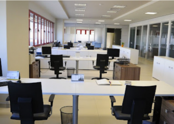 Rishpërndarja/ Shkurtime punonjësish në administratë në këto institucione, kryeministrisë i hiqet fondi, i shtohet “Drejtësisë”
