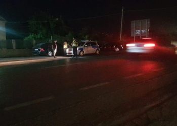 Aksident në Durrës/ Makina përplas këmbësorin, që përfundon në spital