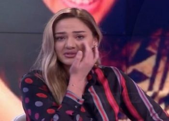 “Bisedonim për djemtë tanë”/ Mes lotësh, Bieta Sulo ndan komunikimin e fundit me Hueydën