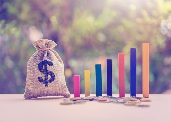 U rrit nga pandemia/ Bizneset kanë borxh në tatime dhe dogana 1.4 mld euro deri në fund të 2020