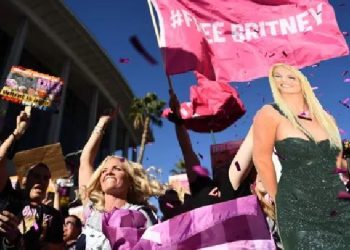 Dita më e lumtur për Britney Spears/ Të atit i hiqet kujdestaria pas 13 vitesh, këngëtarja: Do qaj!
