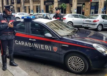 Itali/ Pranga 24-vjeçarit shqiptar, pasi u dyshua për sjellje të dyshimtë në rrugë