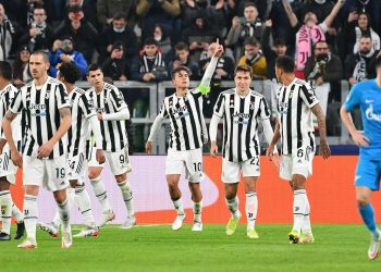 Champions/ Juventusi fiton 4-2 me Zenit dhe kualifikohet në 1/8. Ronaldo ndal Atalantën (United-Atalanta 2-2)