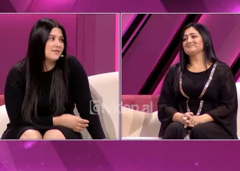 Elsona tregon dramën në familje: Babi e lidhte mamin në krevat me litar, e rrihte. Kalonim natën jashtë, na mbulonte mami me gjethe