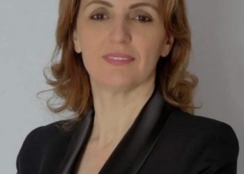 Deputetja e PD: “Mikëpritja krutane të mos keqpërdoret nga askush. Një parti, një Kuvend. 18 Dhjetori, ditë bashkimi!”