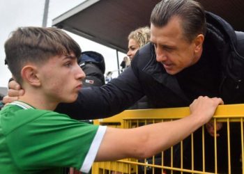 Djali zgjodhi Irlandën/ Shpërthen Vata: E kam përfaqësuar me nder dhe dinjitet, s’kam tradhtuar vendin tim. Rocco? Si CR7