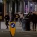 “Do të vras”/ Sherr mes shqiptarëve në Londër. Grushta pasi dalin nga lokali (VIDEO)