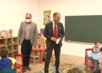 Dy vite pas tërmetit, përfundon rindërtimi i 23 shkollave të financuara nga BE, Soreca: Me standarde të larta