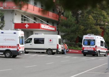 COVID-19/ Ministria e Shëndetësisë: Kemi 405 qytetarë të infektuar dhe 8 humbje jete në 24 orët e fundit