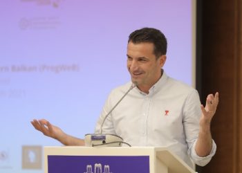 Të rinjtë e Akademisë së Politikave Progresive të Ballkanit në Tiranë/ Veliaj: ‘Ballkani i hapur’, projekt më i afërt nëse përqafohet nga të rinjtë