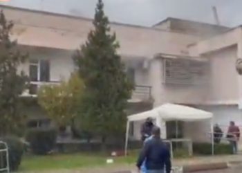 Zjarr në mjediset e spitalit “Covid 3” në QSUT, detajet e para