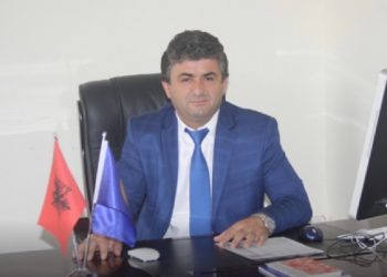 Skandal/ Iu kundërvu 5 policëve në lokalin e tij, por prokurori Xhevahir Lita dhe gjyqtari Ujkashi shpëtojnë Abedin Oruçin