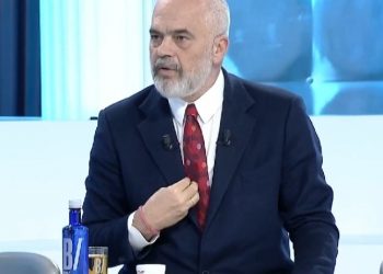 Ironia e Ramës: Berisha një i marrë që po çon PD-në buzë humnerës! Qesharake të mendosh se unë, Erdogan, Vuçiç e Soros kemi korruptuar SHBA-në