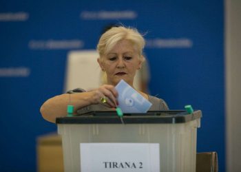 Referendumi për shkarkimin Bashës, publikohet lista e vendeve ku do të votojnë demokratët