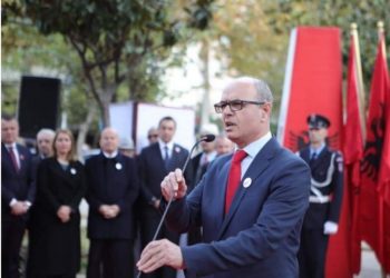 Situata në PD/ Petro Koçi: Mentaliteti berishian është prezent në të dy kampet aktuale të saj!