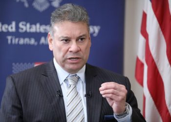 Escobar: Nuk komunikojmë më me Sali Berishën! Provat për të mund t’ia japim drejtësisë!