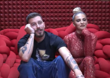 Rrjeti shpërthen në kritika ndaj Beatrixit dhe Donaldit, modelja i del krah: Gjithmonë me ty engjëlli im i bukur!