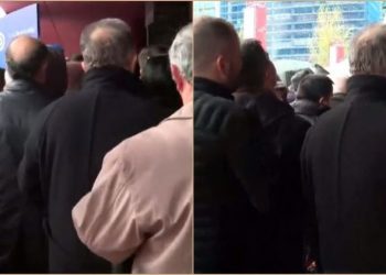 FOTO / Militantët e Berishës vishen trashë, dynden tek ‘Air Albania’ për rithemelimin e PD