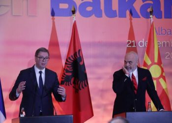 Djegia e flamujve serbë në Tiranë, Vuçiç tregon prapaskenat me këshilltarët e tij: Më thanë që të…