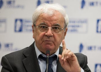 “Po ç’revolucion do të bëjë ky njeri i humbur”