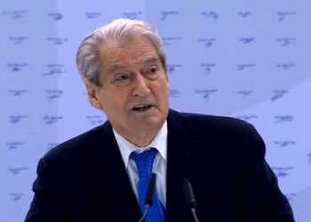 “E gjithë Shqipëria do të jetë në Tiranë”/ Berisha: Kishim parashikuar protestë më datë 18 dhjetor, por e kemi shtyrë