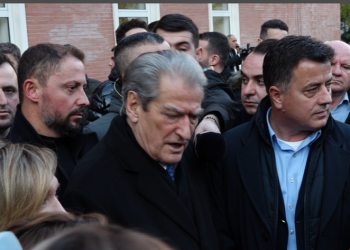 ‘Non-Grata’/ Habit ish- kryeministri Berisha: Amerika të më kërkojë falje!