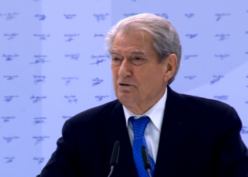 Përgjegjësi ligjore për falsifikimet e simboleve të PD/ Berisha i kthehet Bashës: Dëshira qesharake! Respektoni vullnetin e shumicës